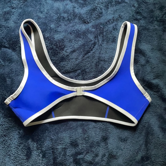 Hoaka Swimwear Bikini Top - Picture 3 of 6